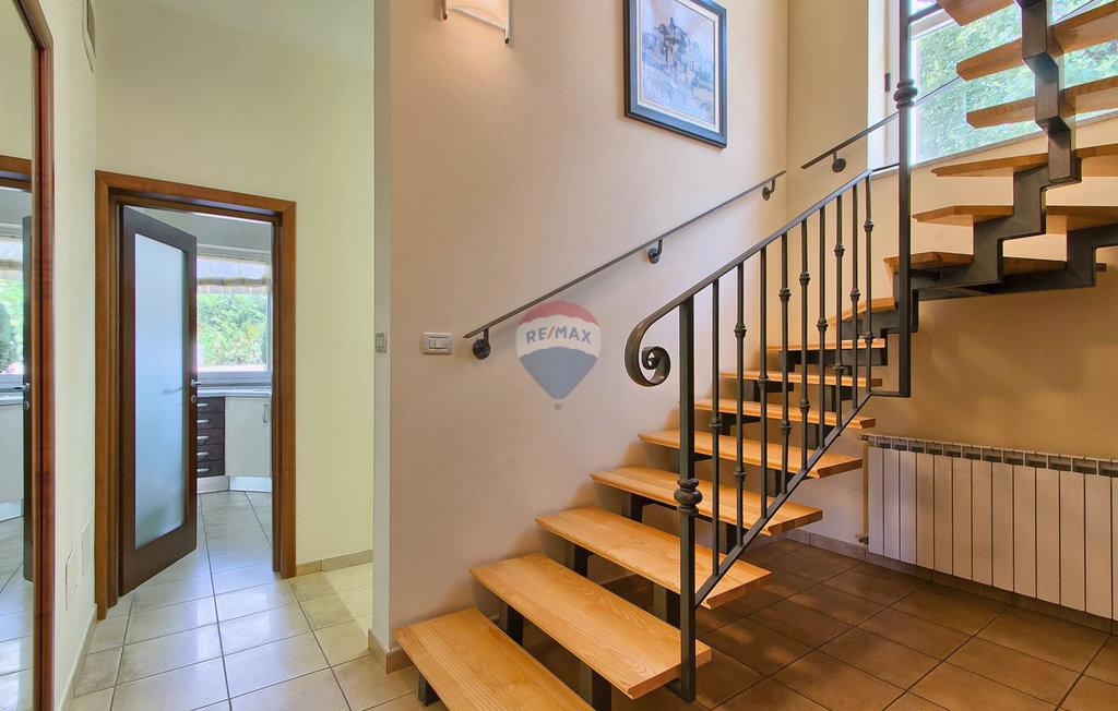 ISTRIA, BUZET - Holiday house on a hill