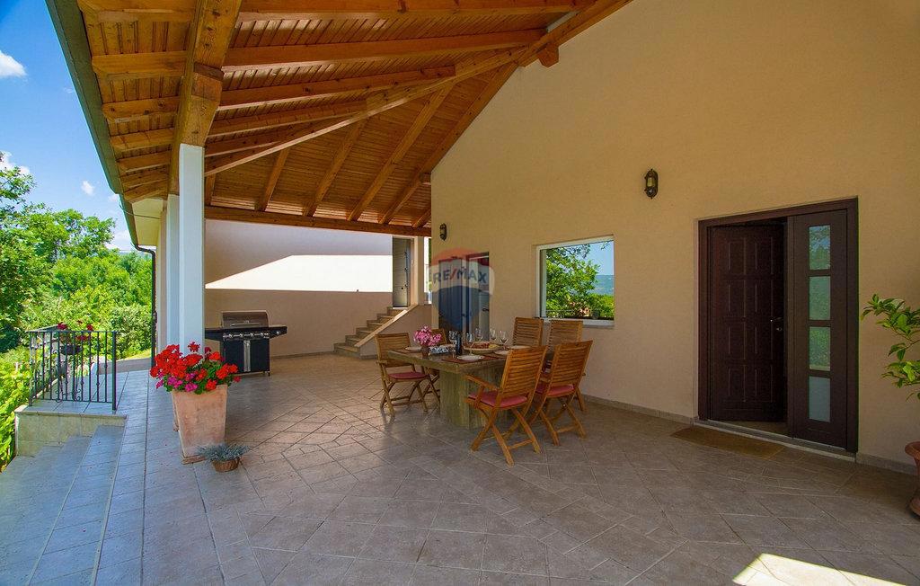 ISTRIA, BUZET - Holiday house on a hill