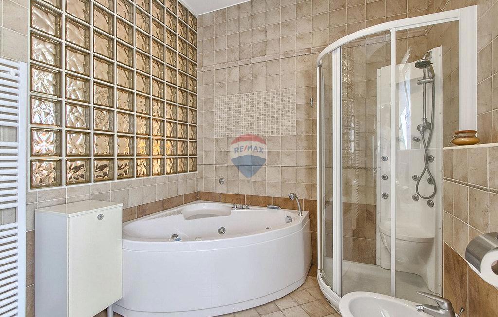 ISTRIA, BUZET - Holiday house on a hill