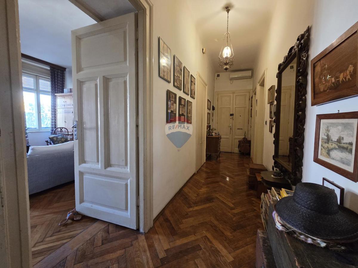 Stanovanje/Apartma Centar, Rijeka, 83m2