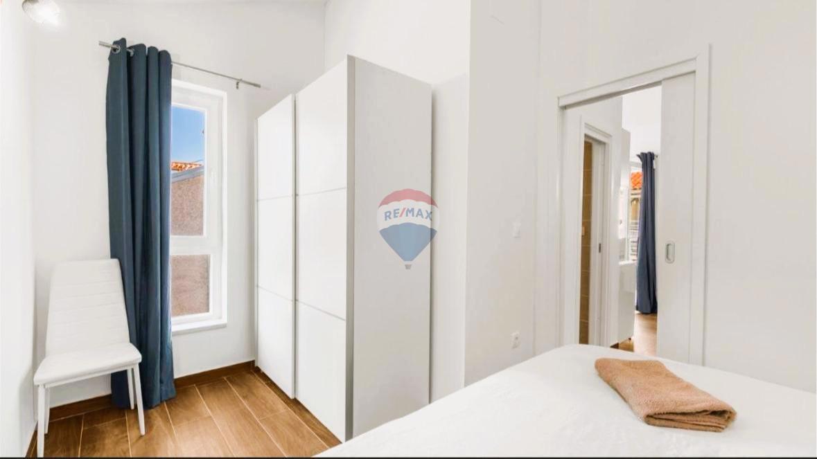 Enosobno stanovanje v bližini morja, Novigrad