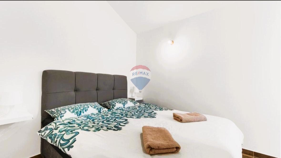 Enosobno stanovanje v bližini morja, Novigrad