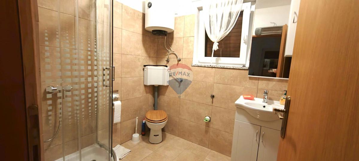 OTOK KRK – PUNAT  Samostojna hiša