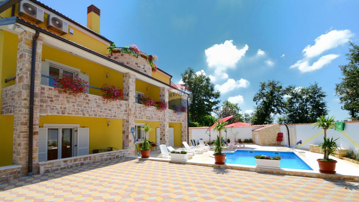 Hiša Višnjan, 490m2