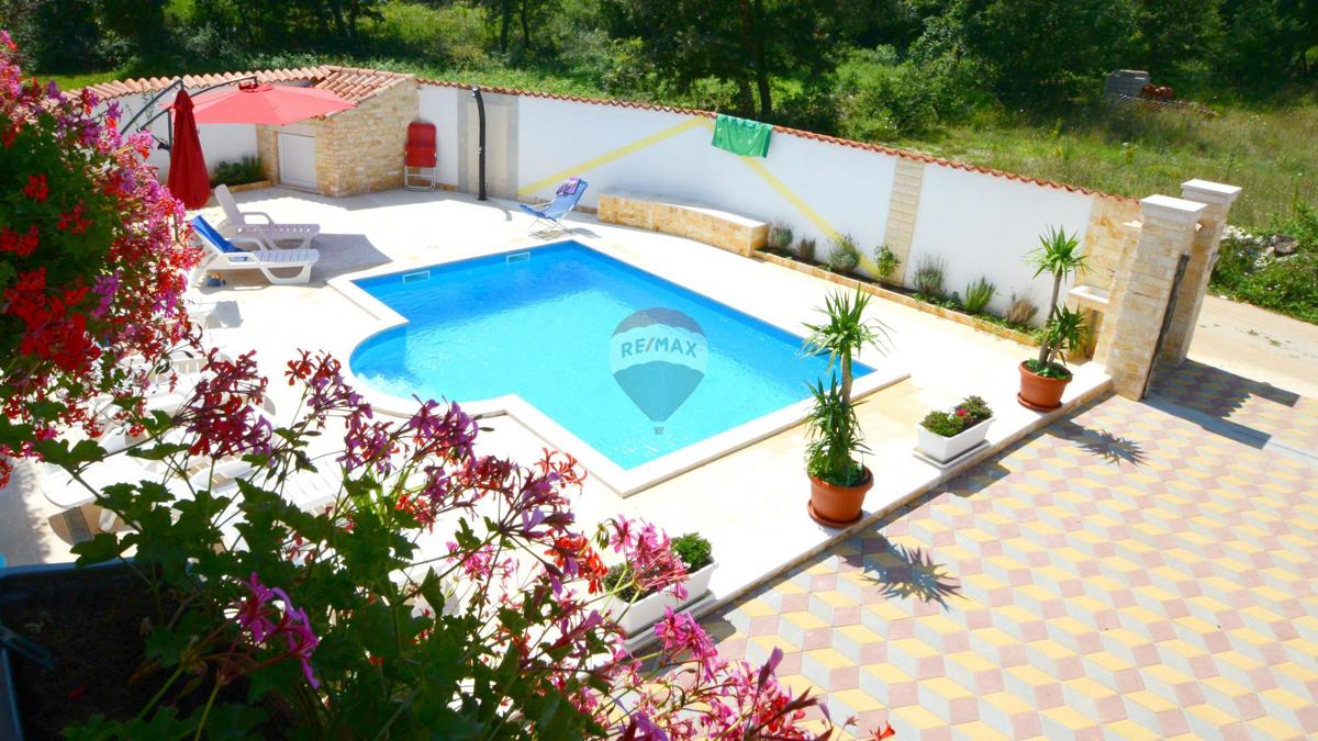 Hiša Višnjan, 490m2