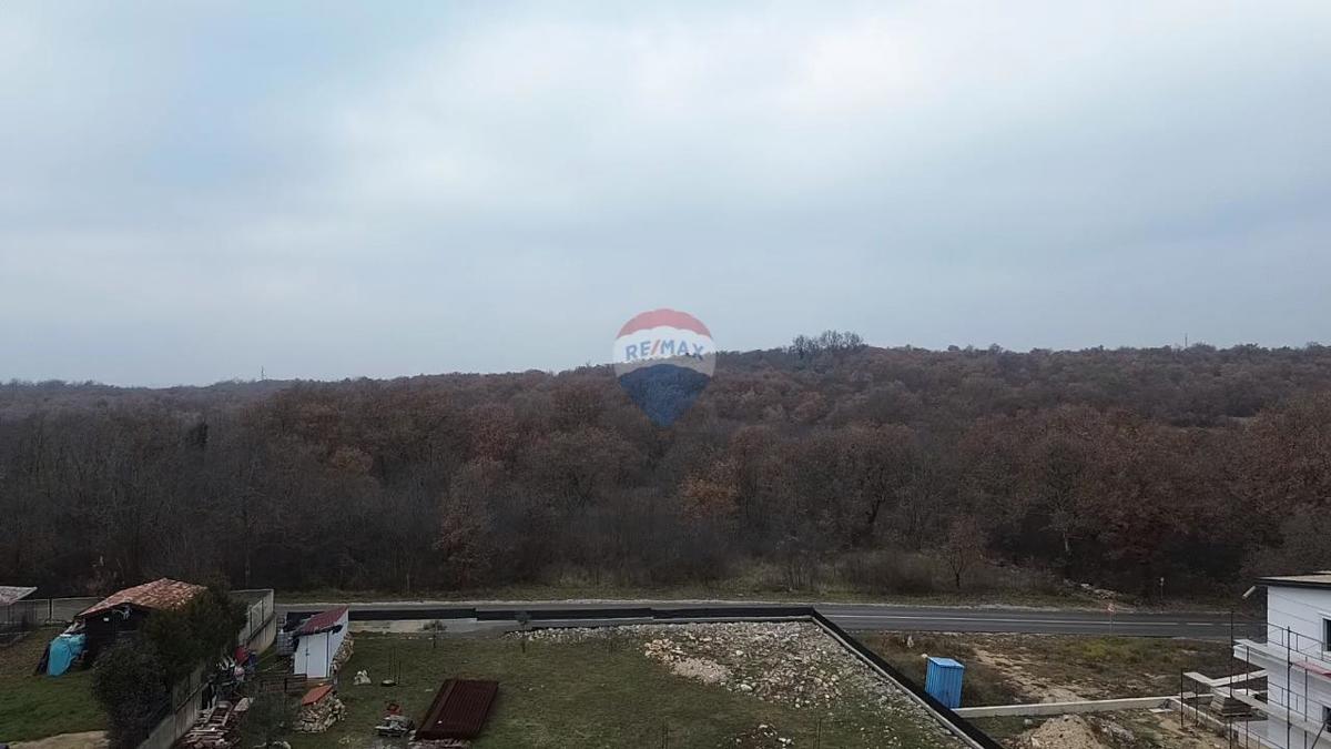 Stavbno zemljišče Momjan, Buje, 976m2
