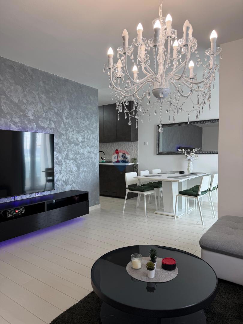 Stanovanje/Apartma Senj, 64,73m2