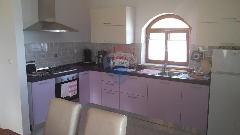 Hiša Poljane, Opatija - Okolica, 332m2