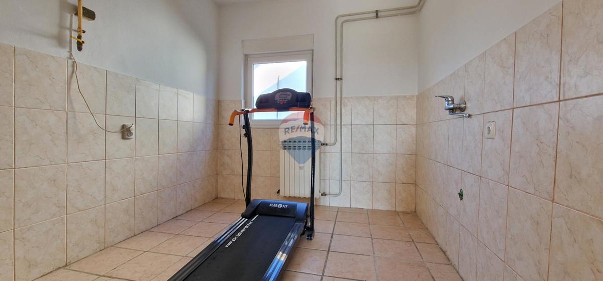 Hiša Popovača, 243m2