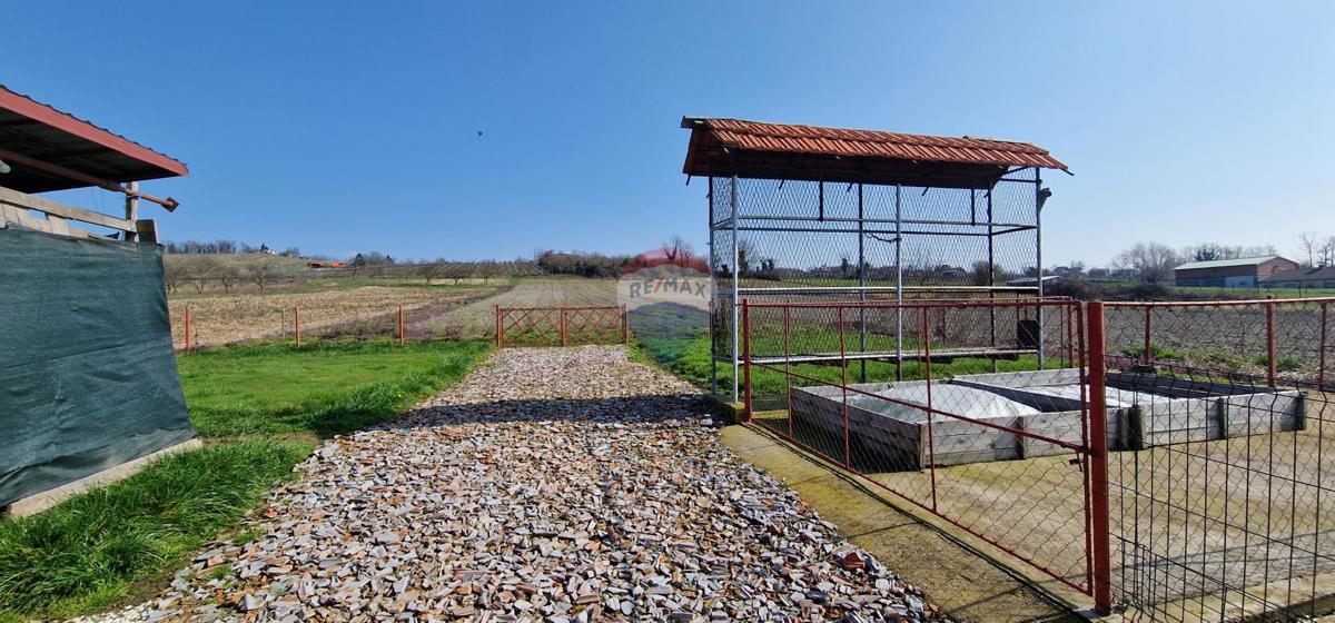 Hiša Popovača, 243m2