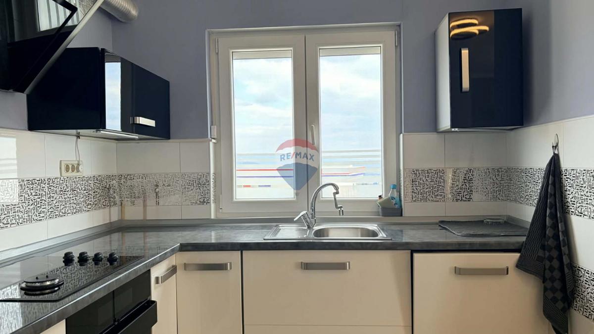 Stanovanje/Apartma Zamet, Rijeka, 80m2