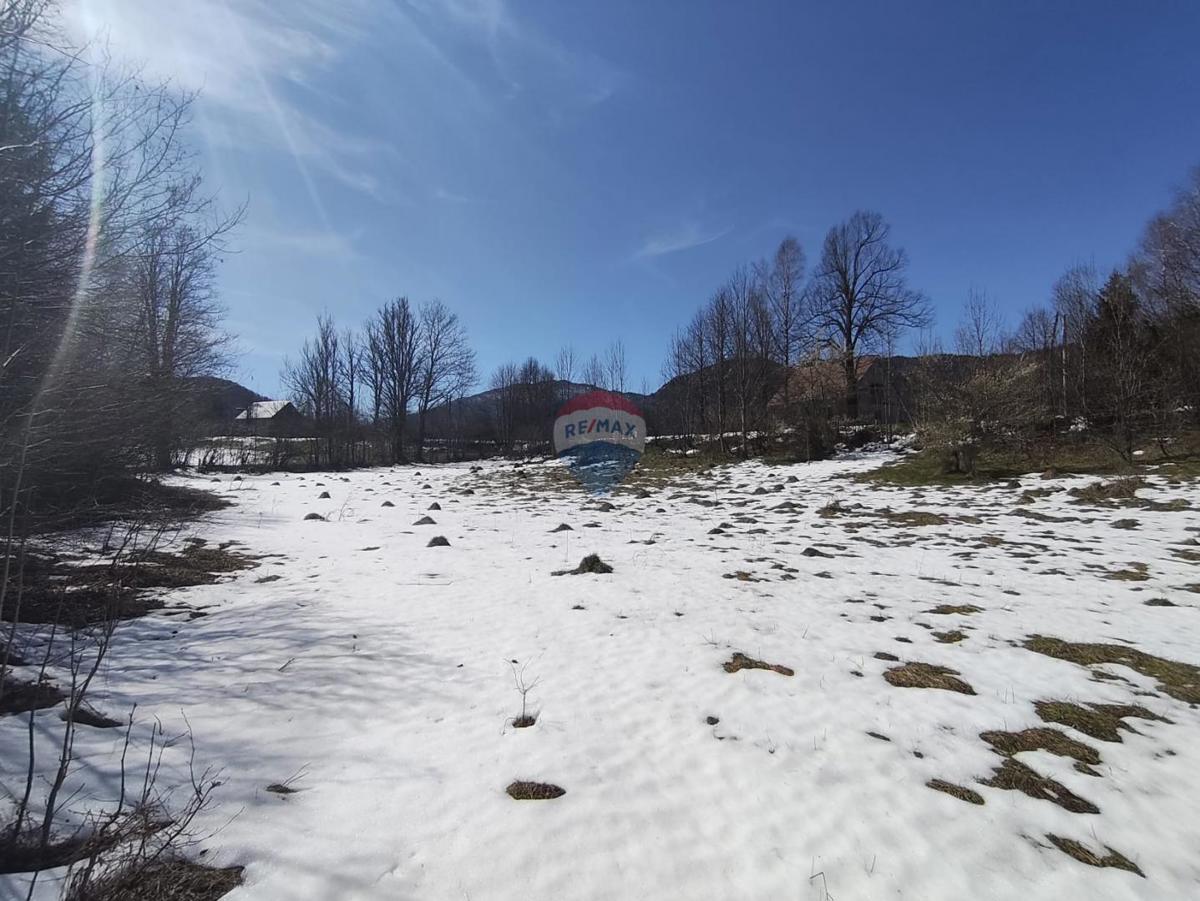 Stavbno zemljišče Jasenak, Ogulin, 2.280m2