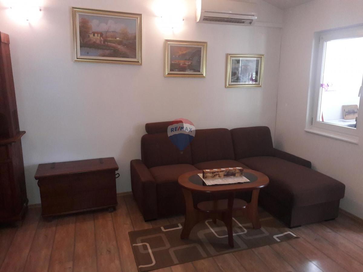 Stanovanje/Apartma Gregovica, Pula, 124,07m2