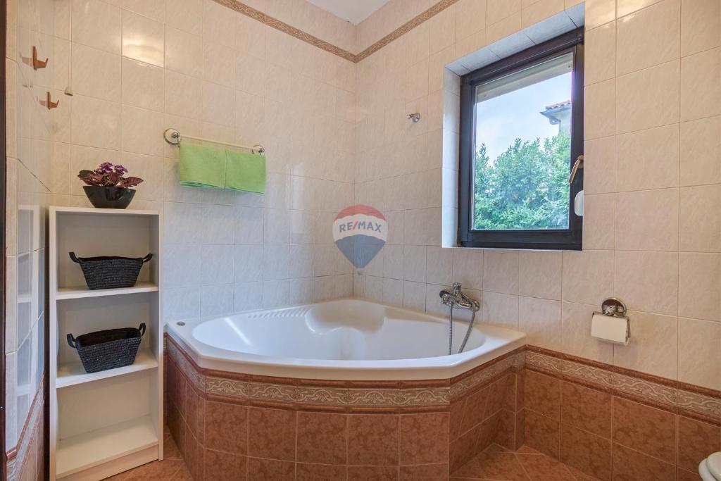 Stanovanje/Apartma Gregovica, Pula, 124,07m2