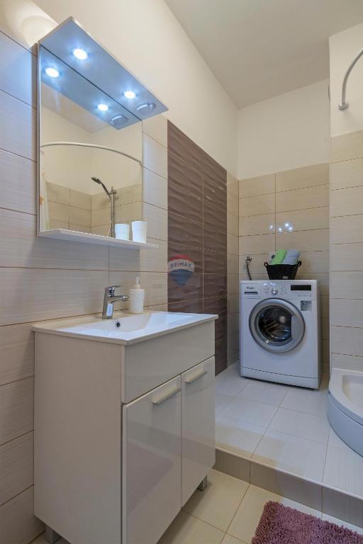 Stanovanje/Apartma Gregovica, Pula, 124,07m2