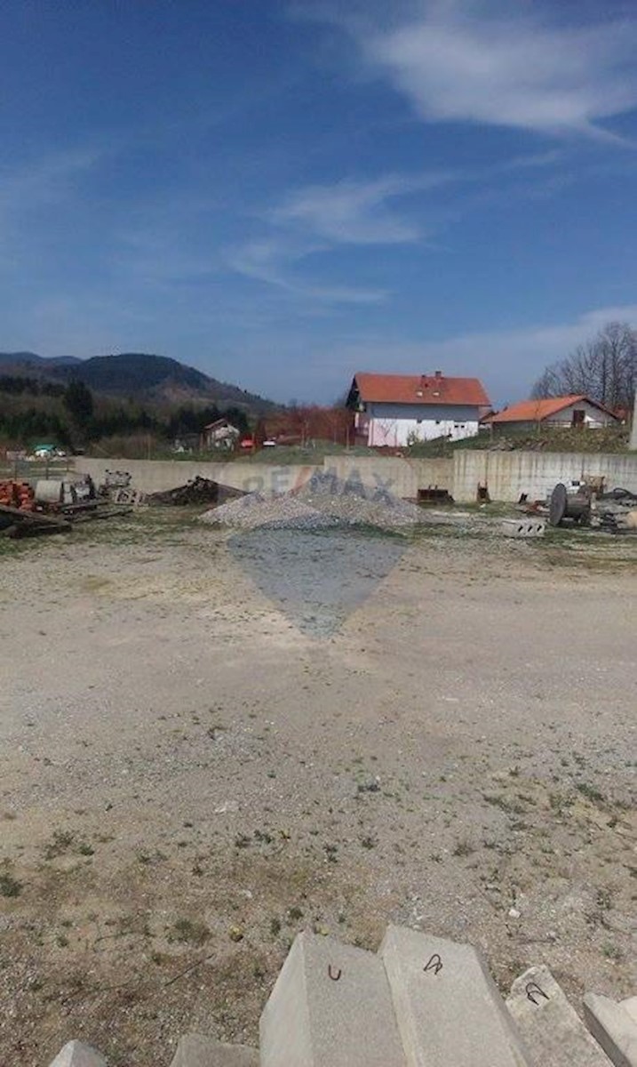 Stavbno zemljišče Blaževci, Vrbovsko, 8.000m2