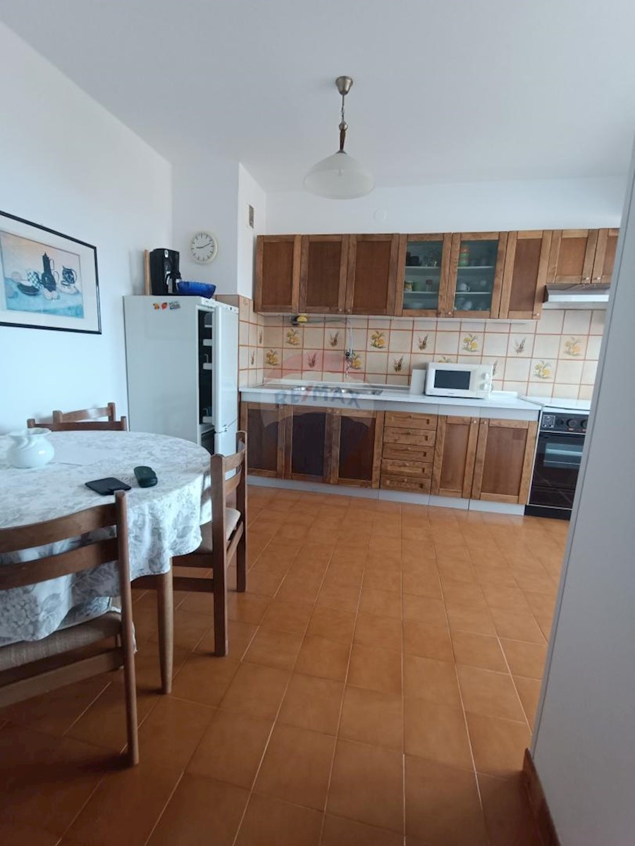 Rovinj, 70m2 stanovanje