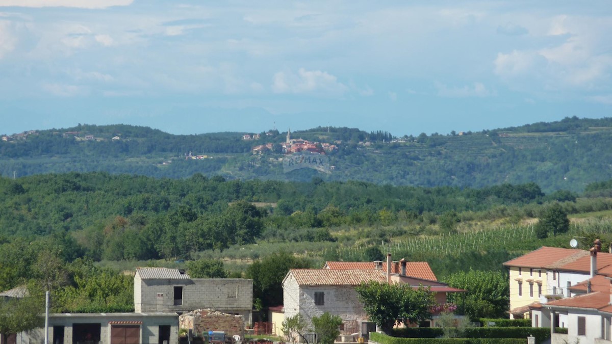 Mekiši kod Vižinade, Vižinada, 755m2