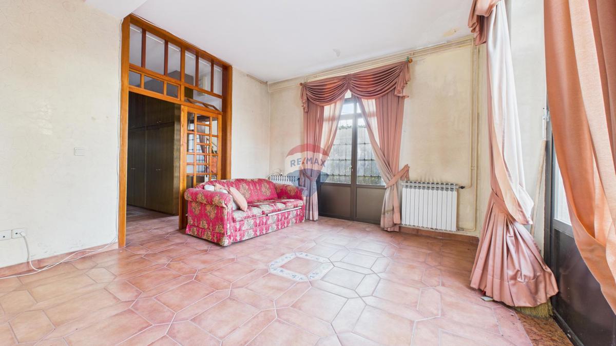 Hiša Perivoj, Samobor, 402m2