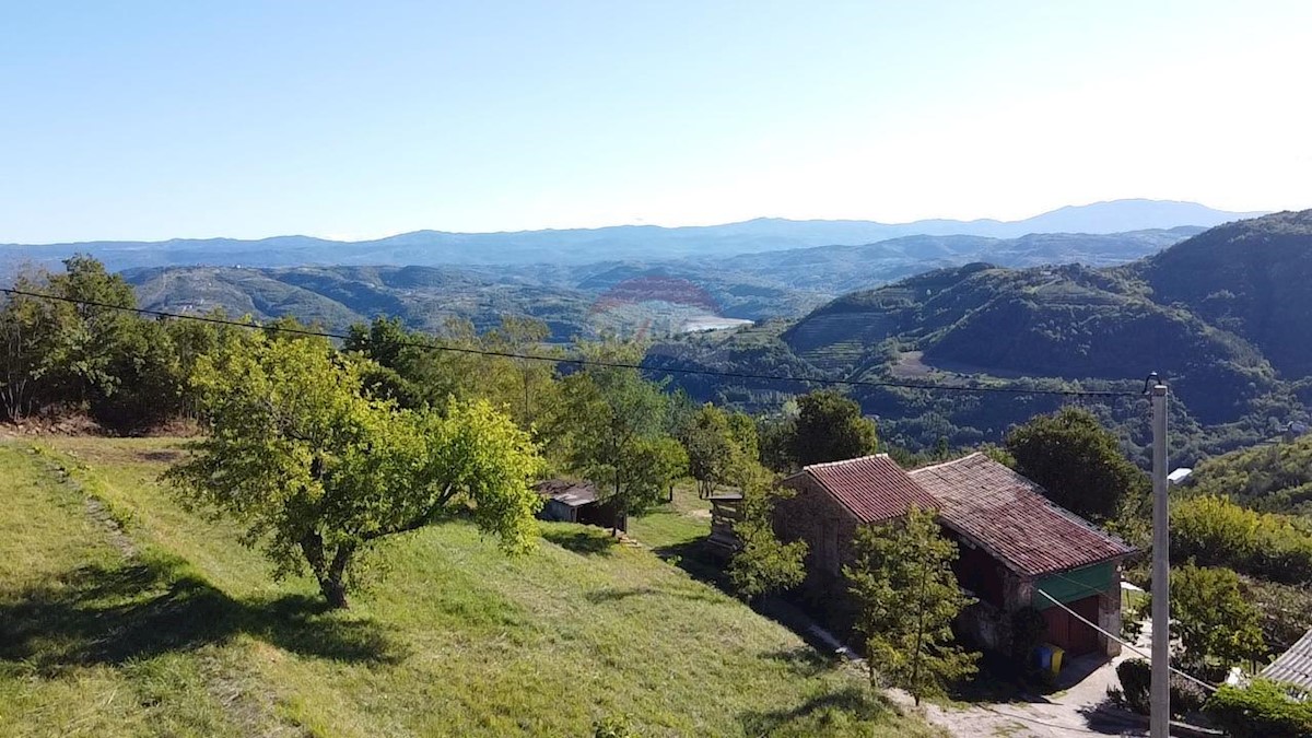 Stavbno zemljišče Zamask, Pazin - Okolica, 2.553m2