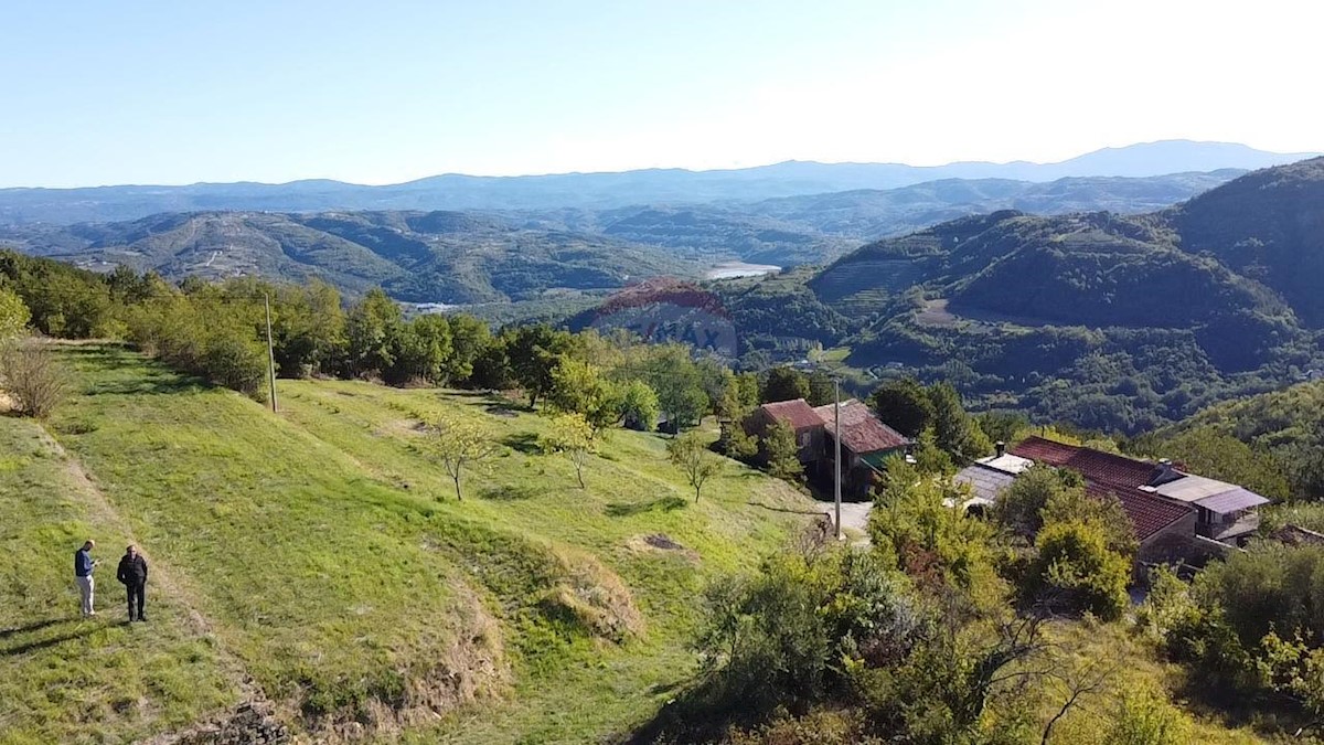 Stavbno zemljišče Zamask, Pazin - Okolica, 2.553m2