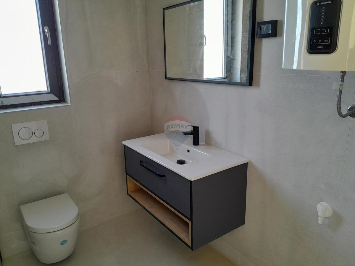 Stanovanje/Apartma Banjole, Medulin, 62,14m2