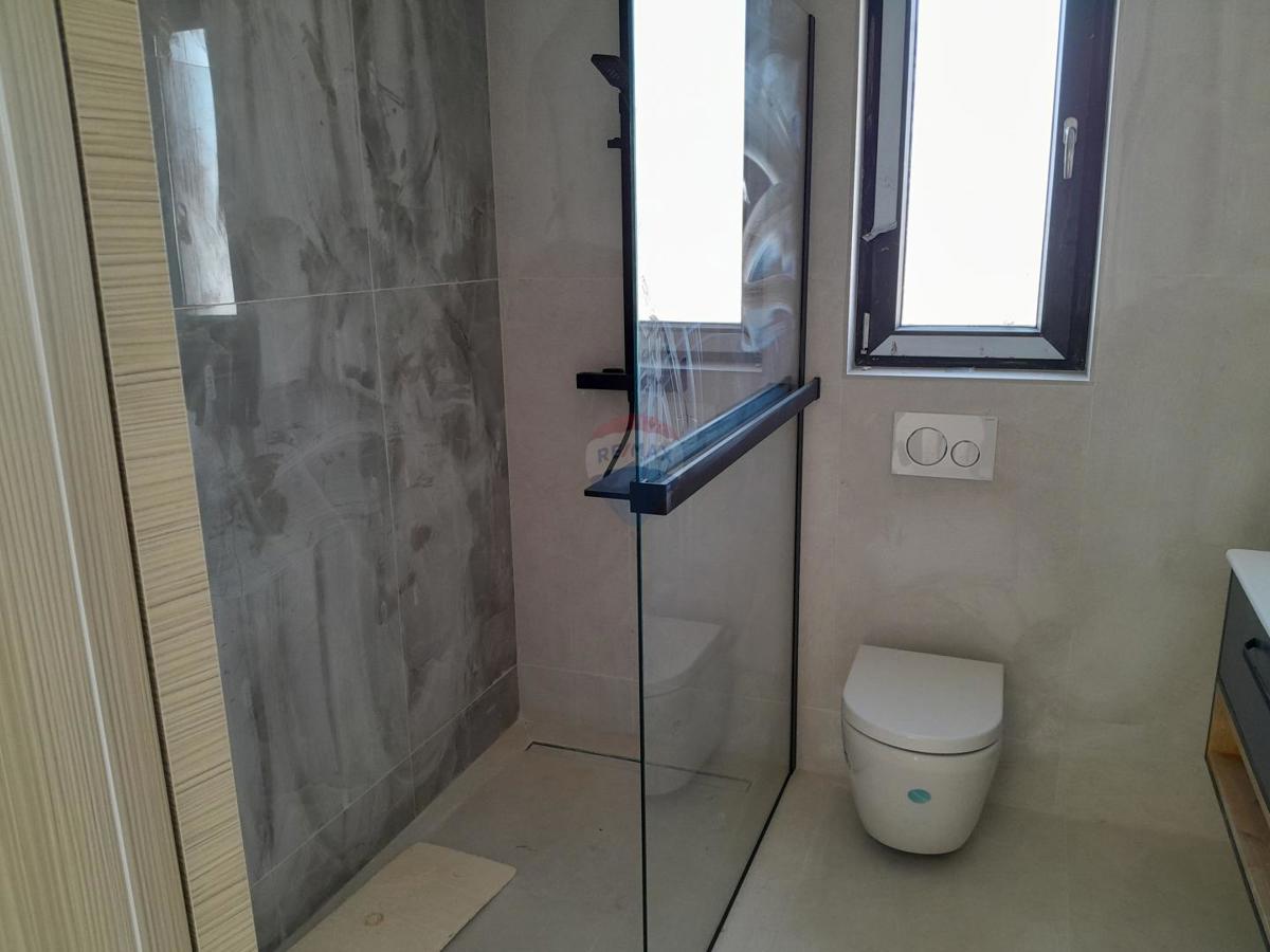 Stanovanje/Apartma Banjole, Medulin, 62,14m2