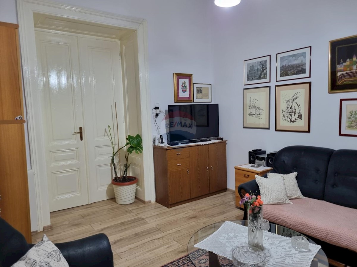 Stanovanje/Apartma Centar, Pula, 85,90m2