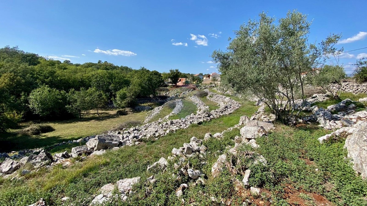 Stavbno zemljišče Šilo, Dobrinj, 600m2