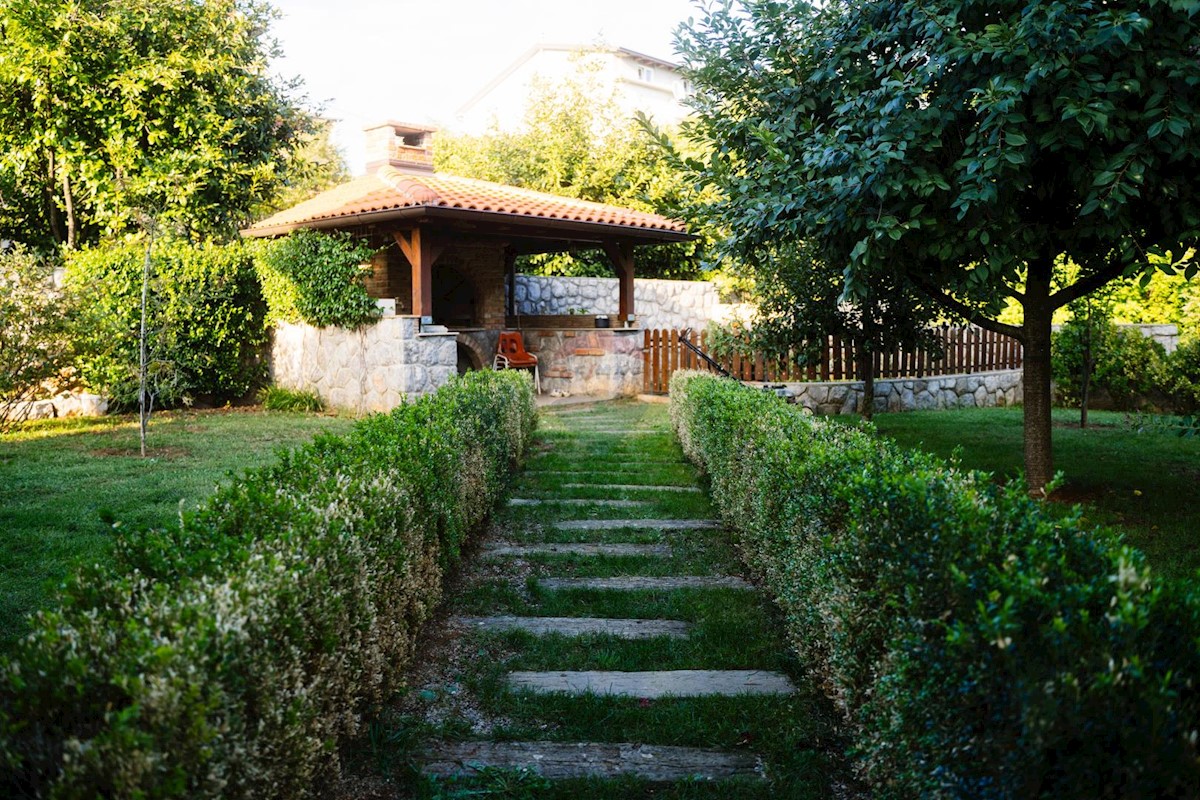 Hiša Marinići, Viškovo, 270m2