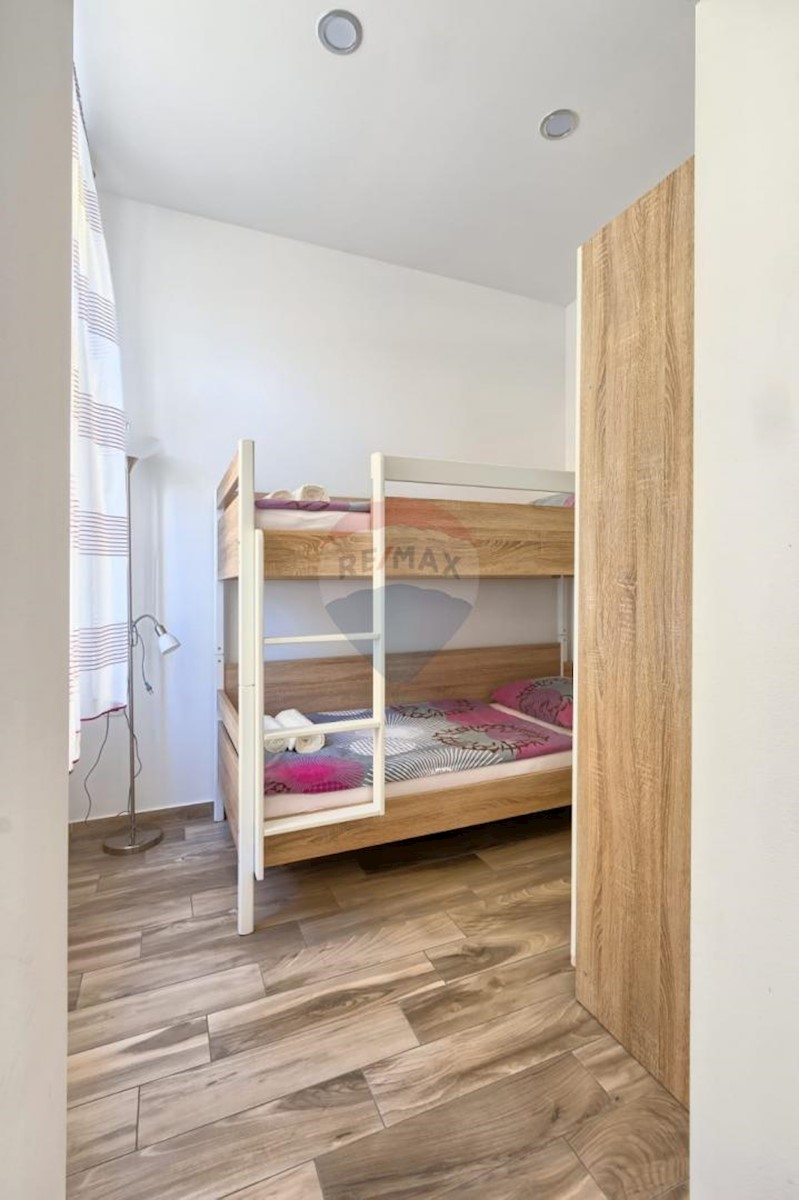 Stanovanje/Apartma Veruda, Pula, 187m2