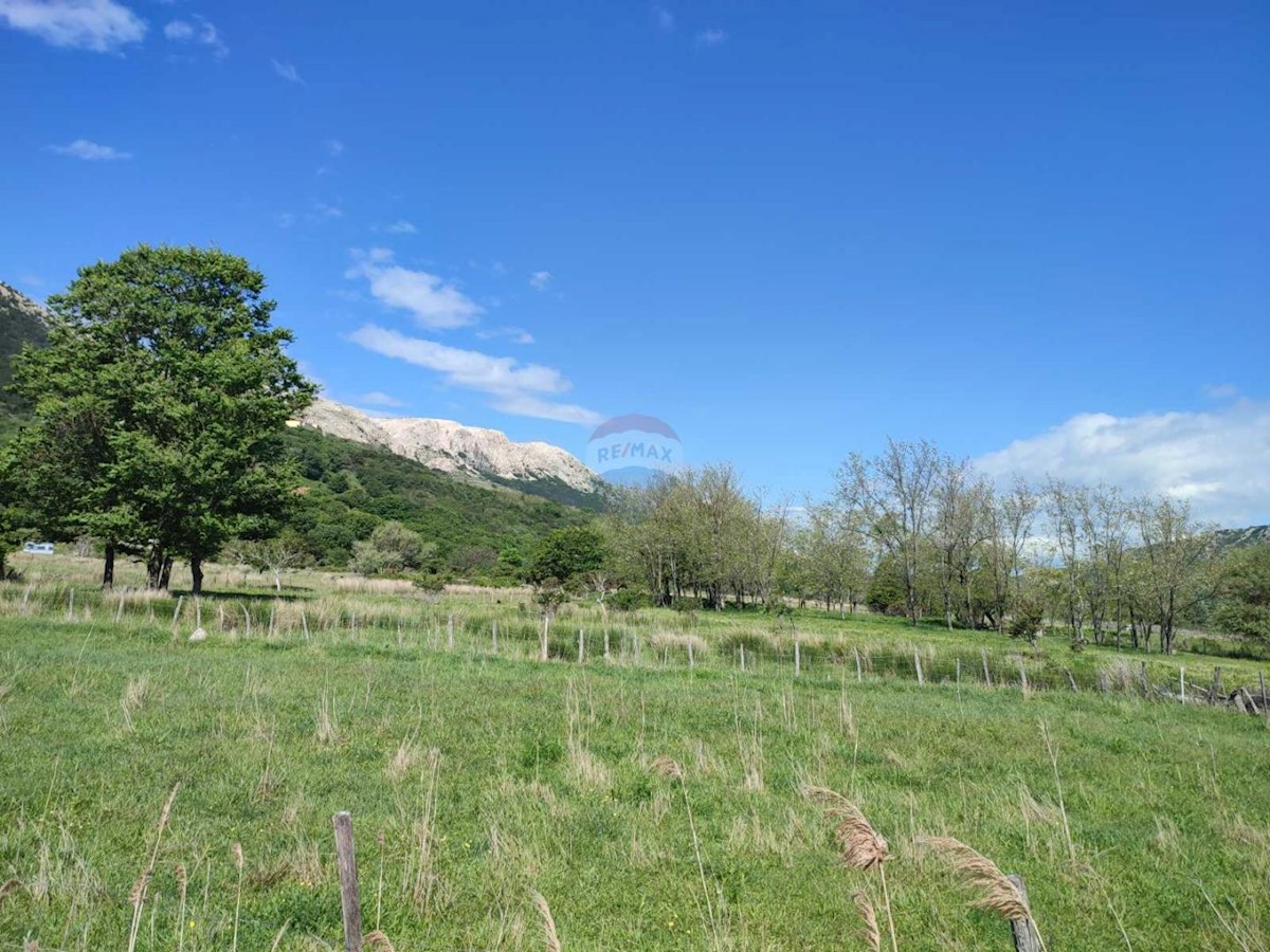 Stavbno zemljišče Batomalj, Baška, 619m2