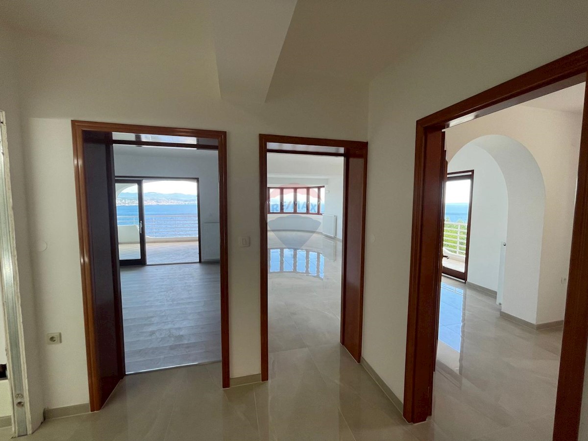 Punta Kolova, Opatija, 150.000m2