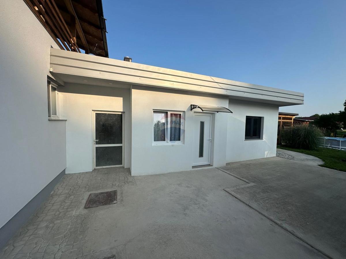 Hiša Donje Podotočje, Velika Gorica - Okolica, 200m2
