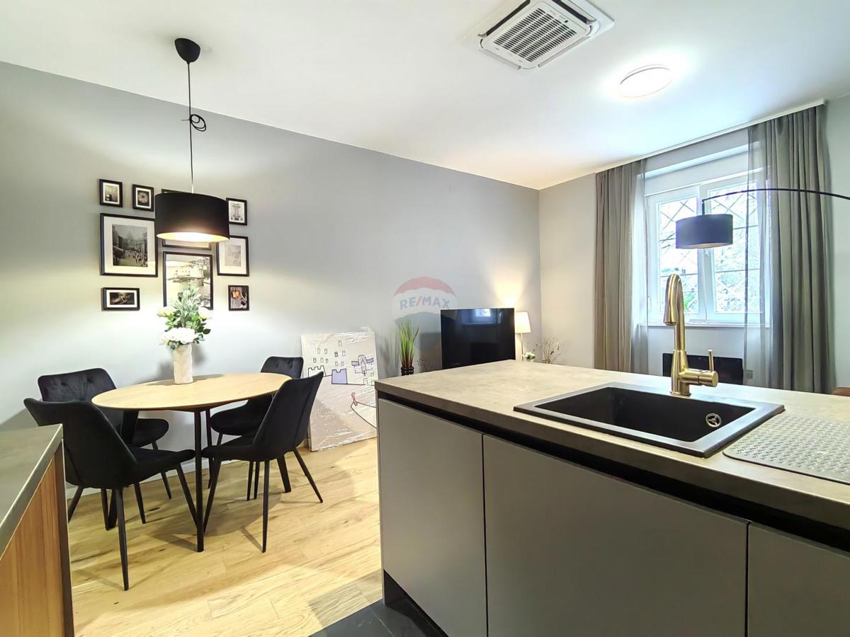 Stanovanje/Apartma Donji grad, Donji Grad, 44,17m2