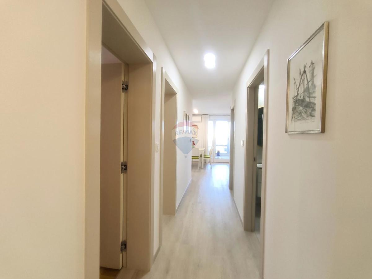 Stanovanje/Apartma Veruda, Pula, 78m2