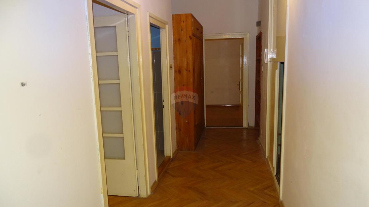 Stanovanje/Apartma Centar, Rijeka, 65m2