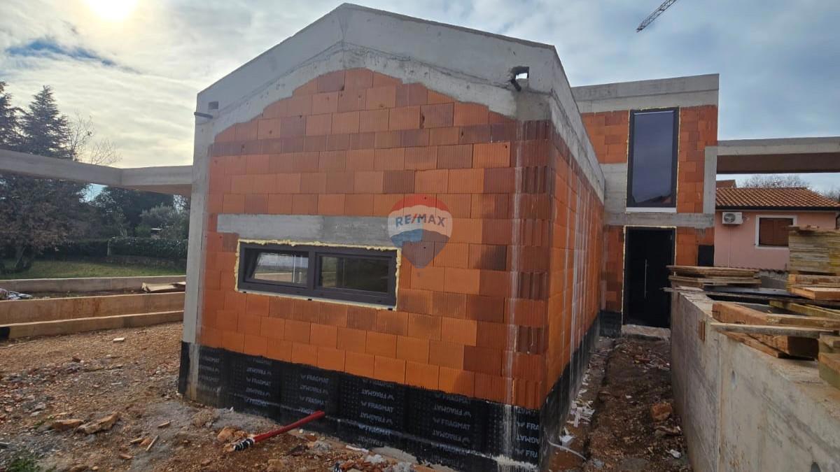 Hiša Karigador, Brtonigla, 140,40m2