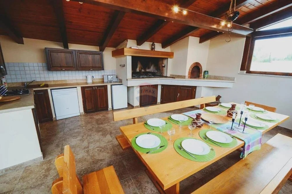 Hiša Rovinj, 450m2