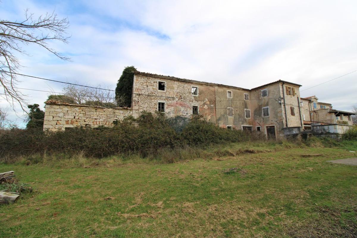 Hiša Staniši, Vižinada, 330m2