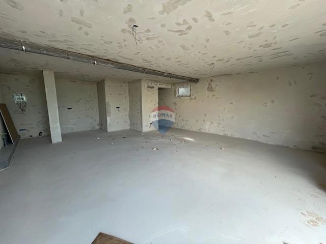 Otok Krk, Malinska, dvojček v izgradnji, 165 m2, pogled na morje