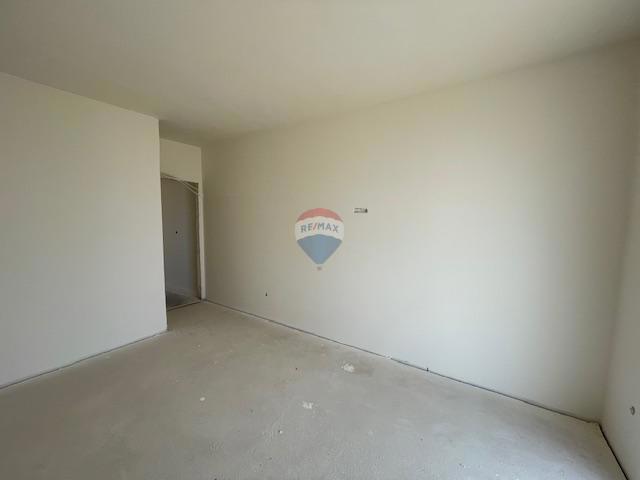 Otok Krk, Malinska, dvojček v izgradnji, 165 m2, pogled na morje