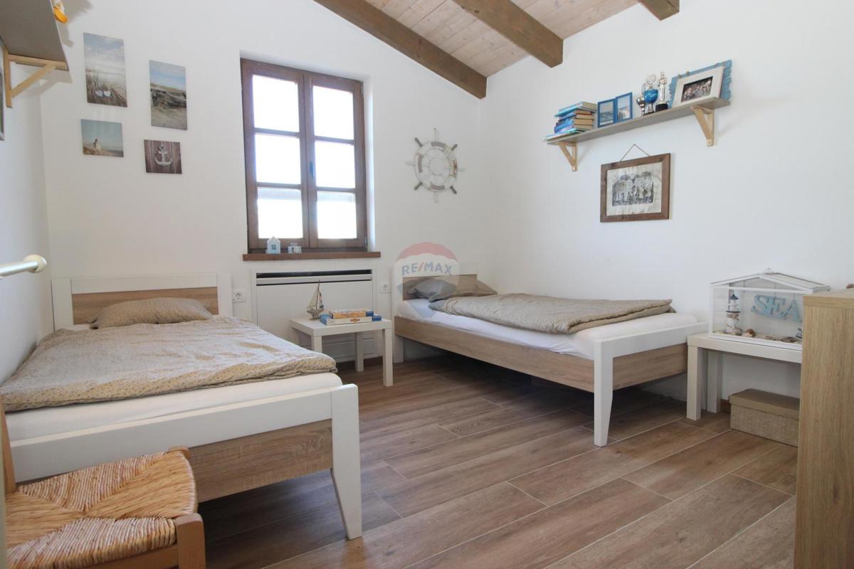 Hiša Peresiji, Svetvinčenat, 235m2