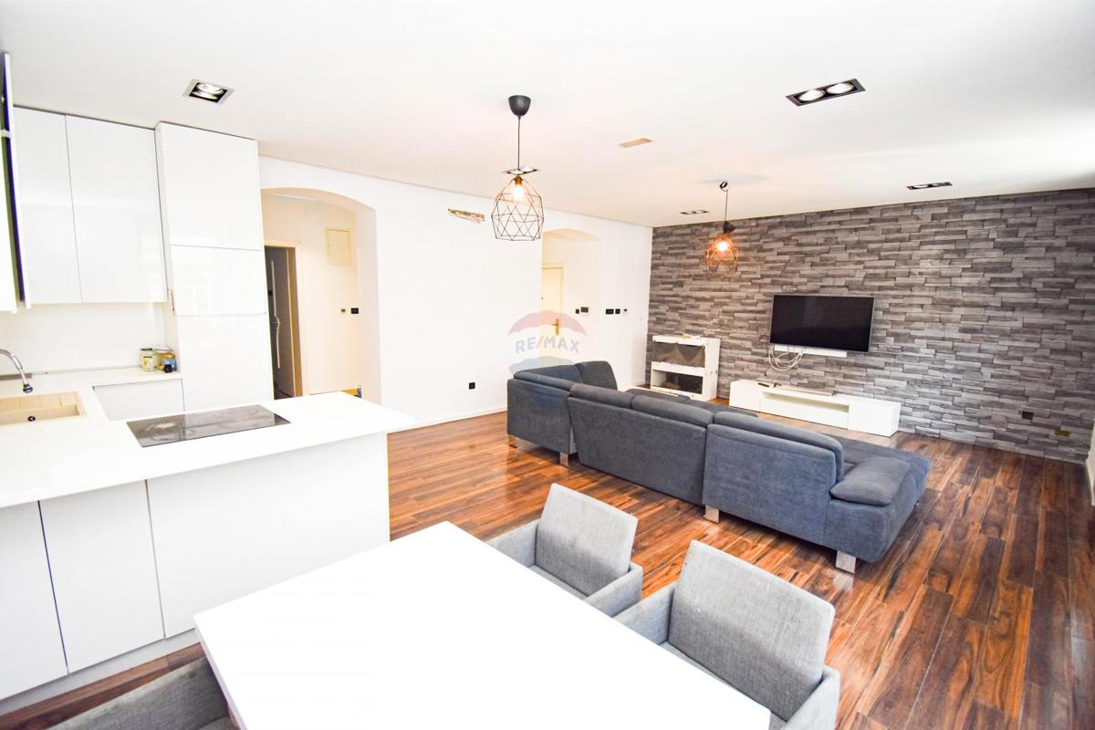 Stanovanje/Apartma Donji grad, Donji Grad, 78m2