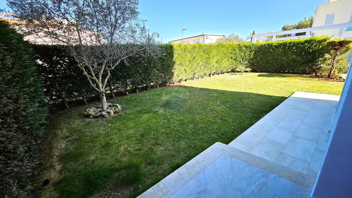 Stanovanje/Apartma Umag, 63,85m2