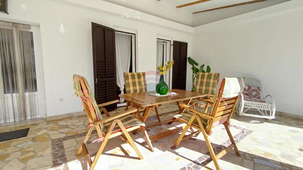 Hiša Rovinj, 300m2