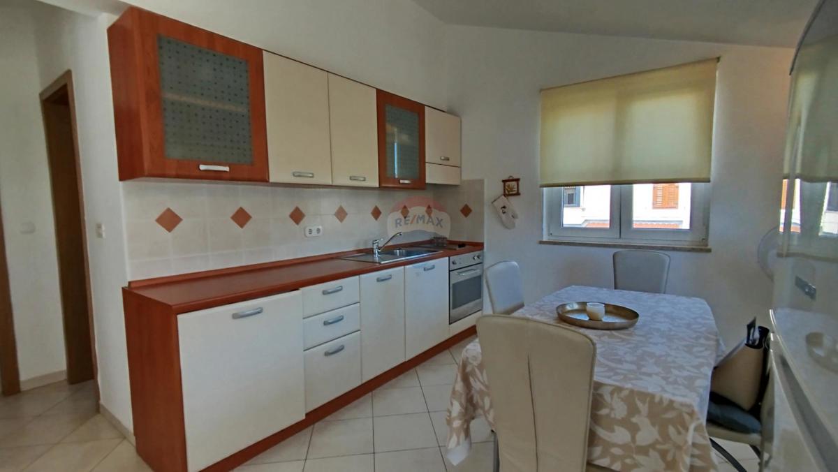 Hiša Rovinj, 300m2