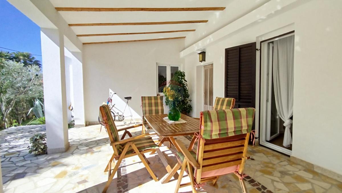 Hiša Rovinj, 300m2