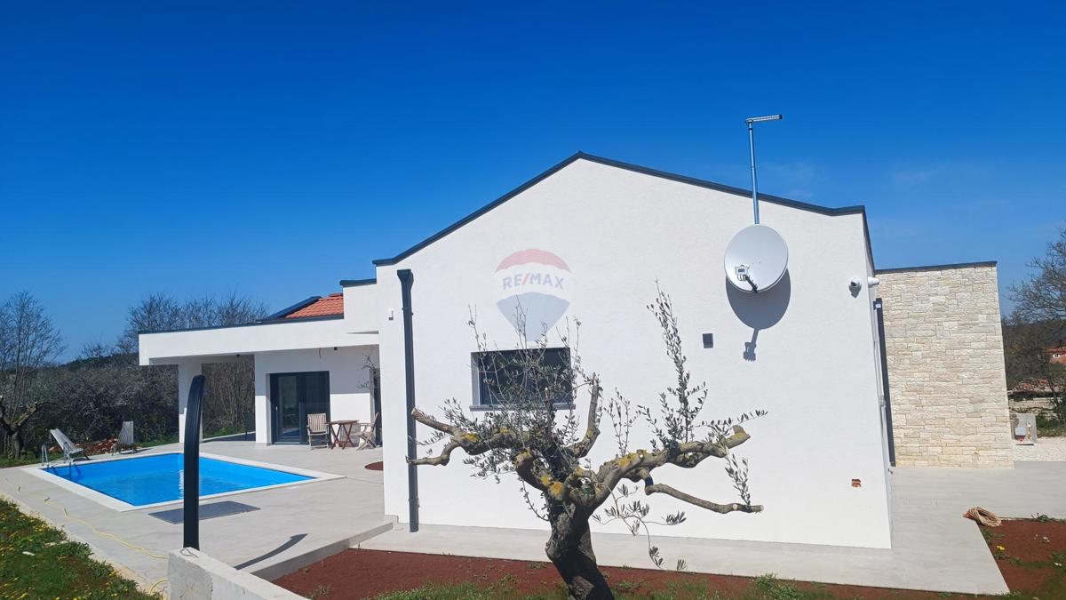Hiša Rovinj, 139m2