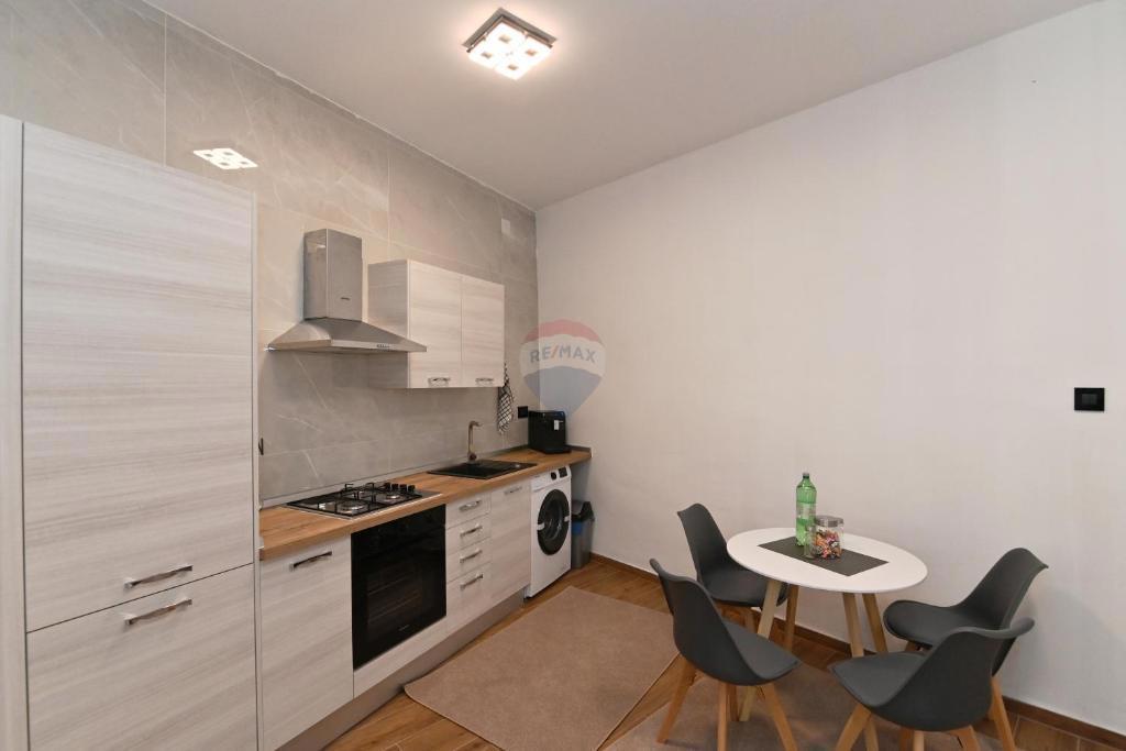 Stanovanje/Apartma Centar, Rijeka, 55,85m2